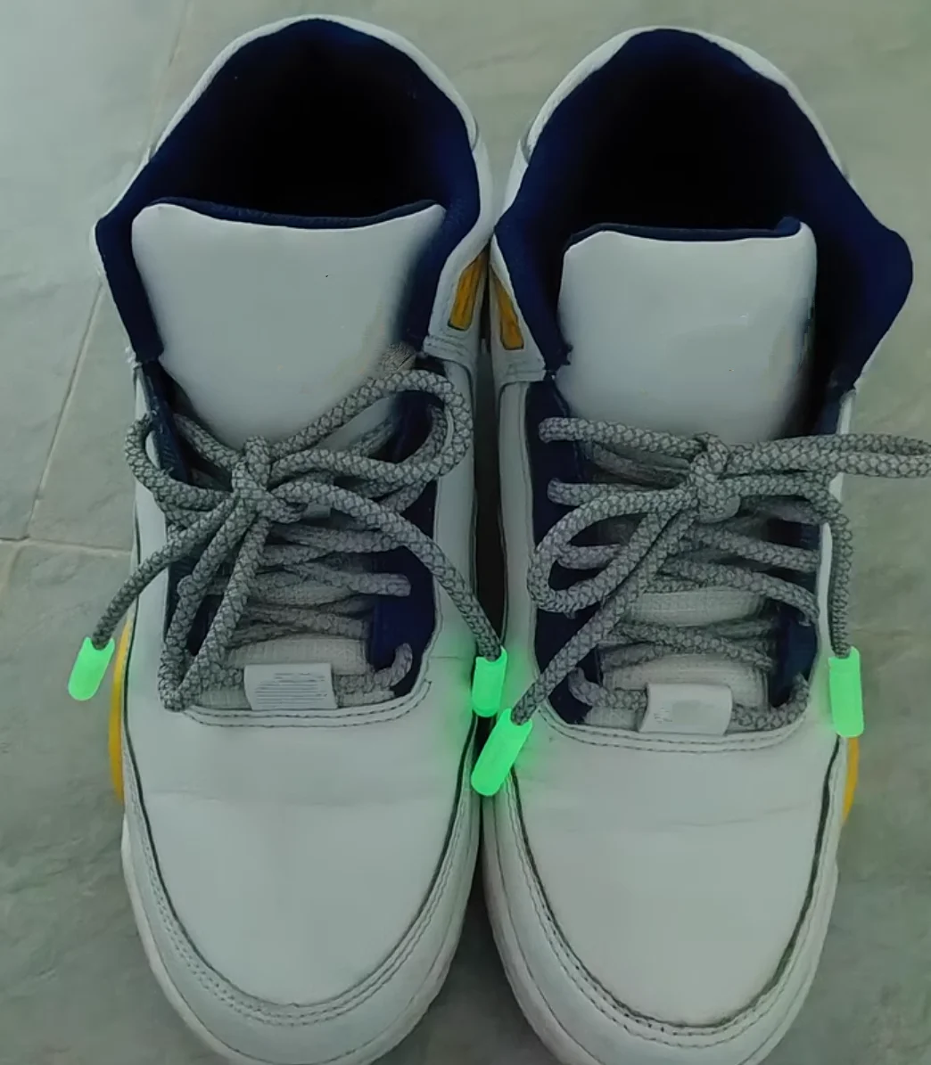 Hebilla trasera de cuerda multifuncional que brilla en la oscuridad, cable de paracaídas, tapa de tubo de cierre, tirador de cabeza con cremallera, marcador táctico - imagen 2