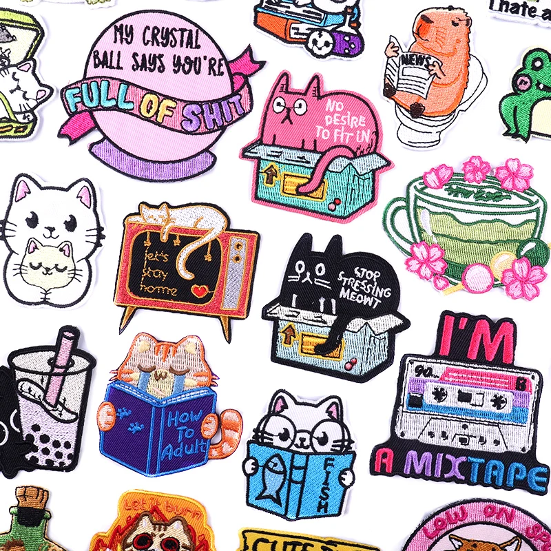 Libro de lectura parche de gato/fantasma parche bordado de animales de dibujos animados divertidos parches para planchar para ropa parches de rana en ropa Jean DIY - imagen 2