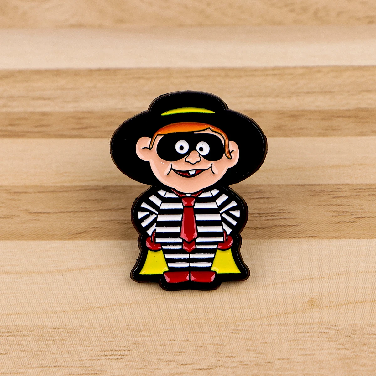 Broche esmaltado ladrón animado – Insignia decorativa para ropa - imagen 3