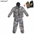 Dead Leaves Gloves