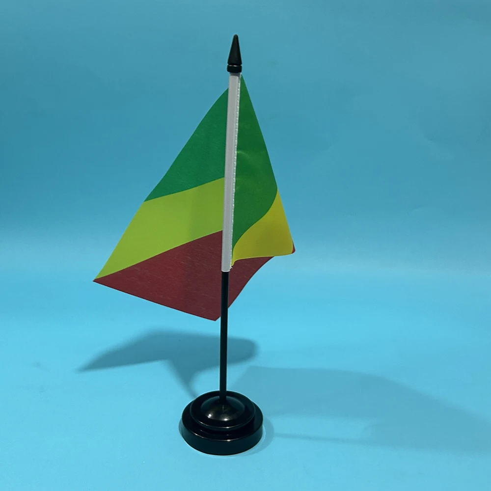 Bandera de escritorio de oficina bandera de la República del Congo 14x21cm poliéster bandera nacional de la República del Congo adornos de escritorio banderas - imagen 5