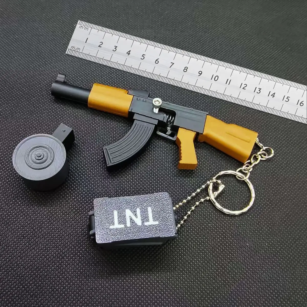 LLavero mini AK47 Rifle de pulso juguete Blaster BB Gun juguete llavero 3D impreso llavero juguetes de descompresión regalos geniales para niños - imagen 2