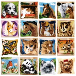 Kit de ganchillo para cojines y tapetes, felinos y equinos infantil