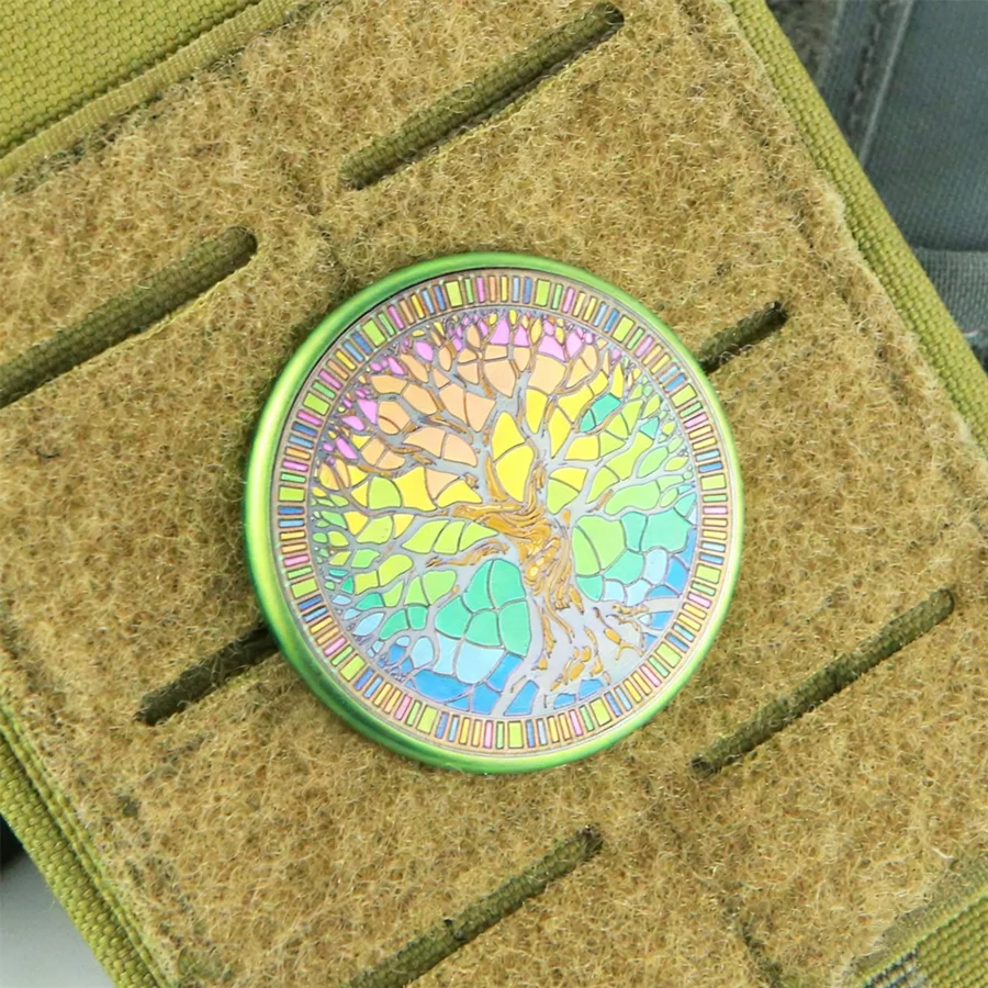 Parche de árbol de la vida de aleación de titanio, insignia de Metal colorida táctica, brazalete funcional para exteriores, bolsa de ropa decorativa con gancho - imagen 4