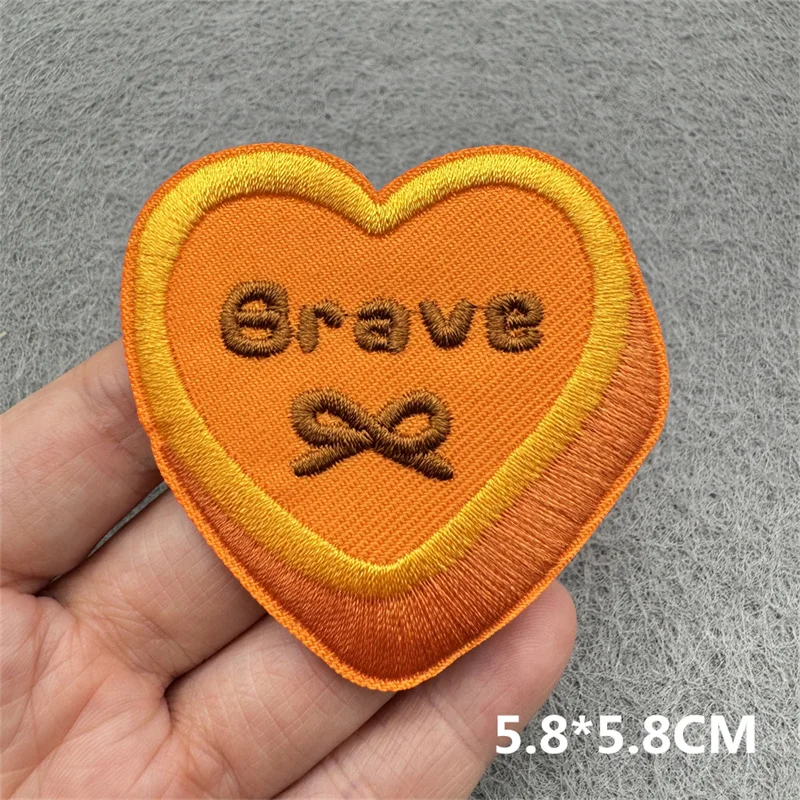 Parche de letras para planchar, parches para apliques de ropa, parches bordados de dibujos animados DIY para ropa, insignias adhesivas - imagen 4