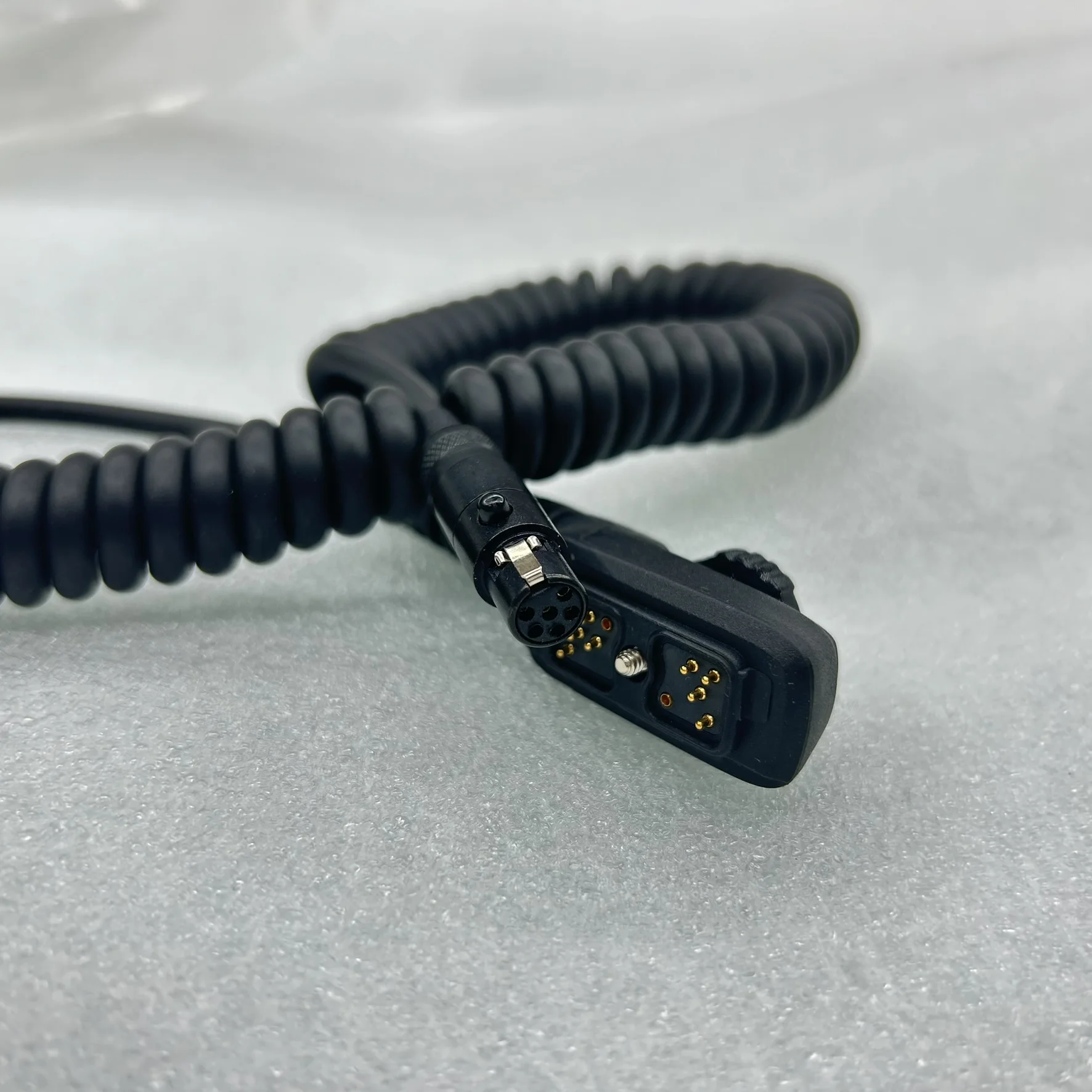 Salida inferior del cable de conversión de datos PTT profesional para radios PD780/980