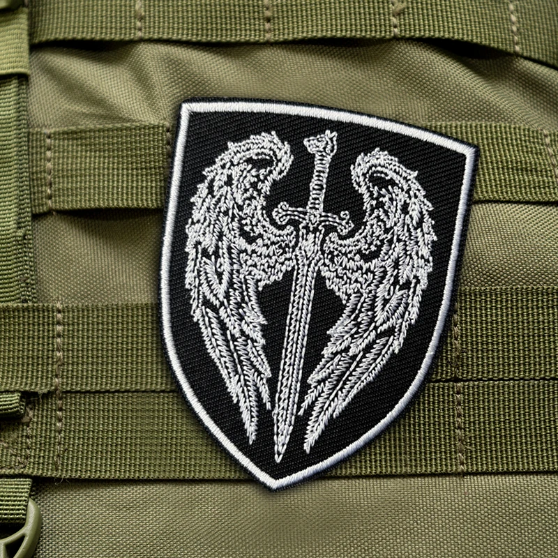Parche táctico bordado espada alada gancho y bucle militar - imagen 4
