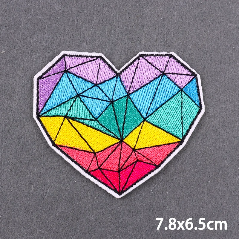 Botella con parche de seta, bordado en forma de corazón, parche para planchar para ropa, parches termoadhesivos para ropa, insignia de rayas DIY - imagen 3