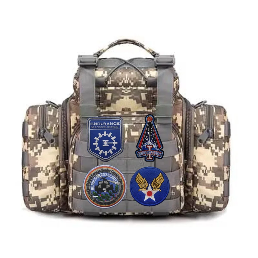 Accesorios para bolsa al aire libre, parche bordado único, portador de aviones de arcoíris, tema melancolítico, parche para mochila táctica alemana fantasma - imagen 3