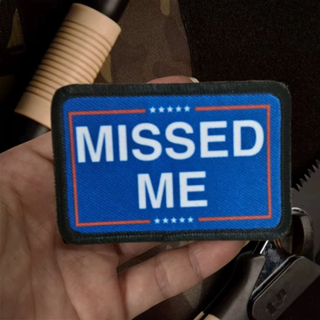 Insignia impresa de la bandera de Trump 2024, Miss ME FIGHT 2024, parches de moral, brazalete táctico, pegatinas de gancho y bucle para mochila - imagen 2