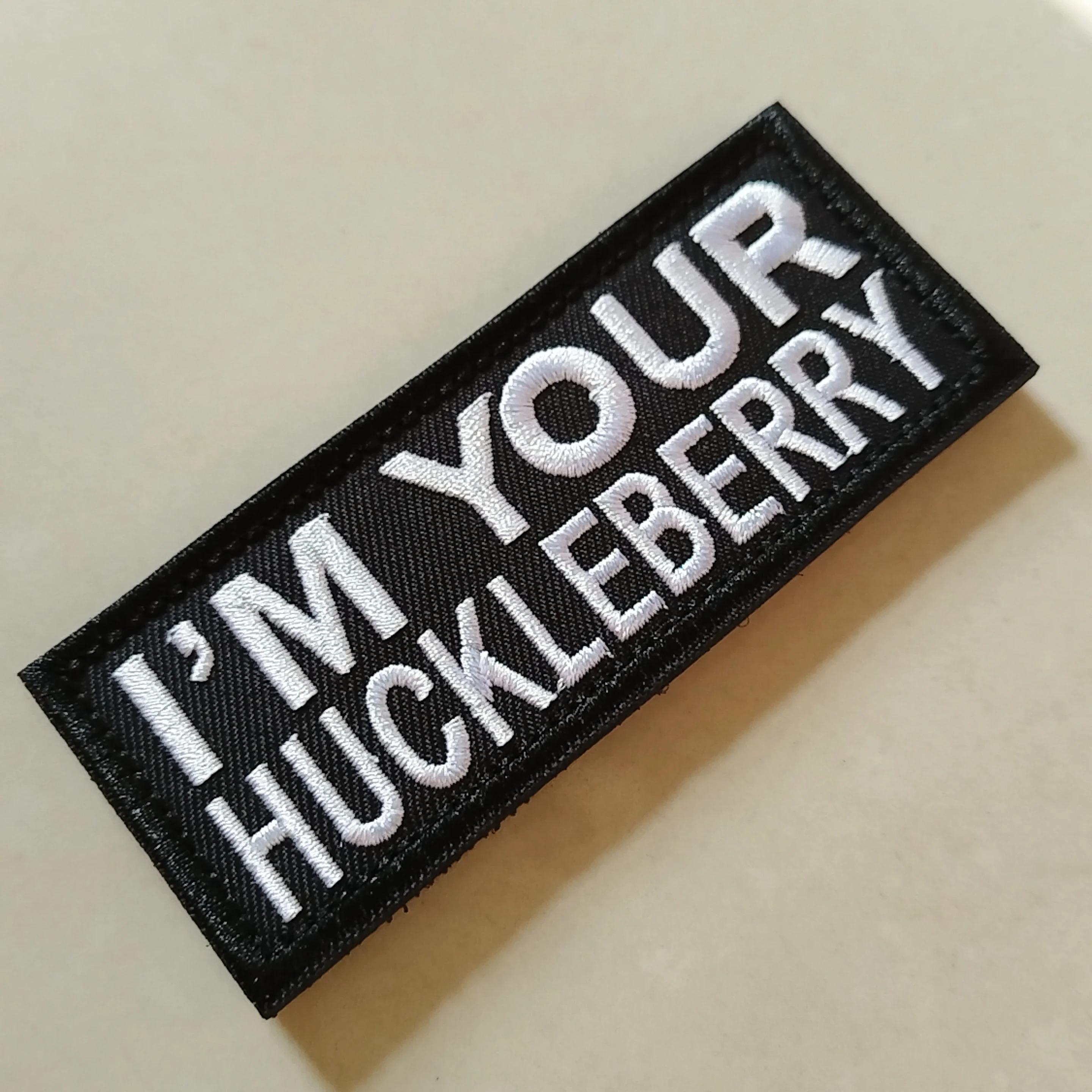 Soy tu Huckleberry - líneas de citas de películas clásicas parche divertido Velcros Hook & Loop-insignia de moral militar táctica para mochila - imagen 5
