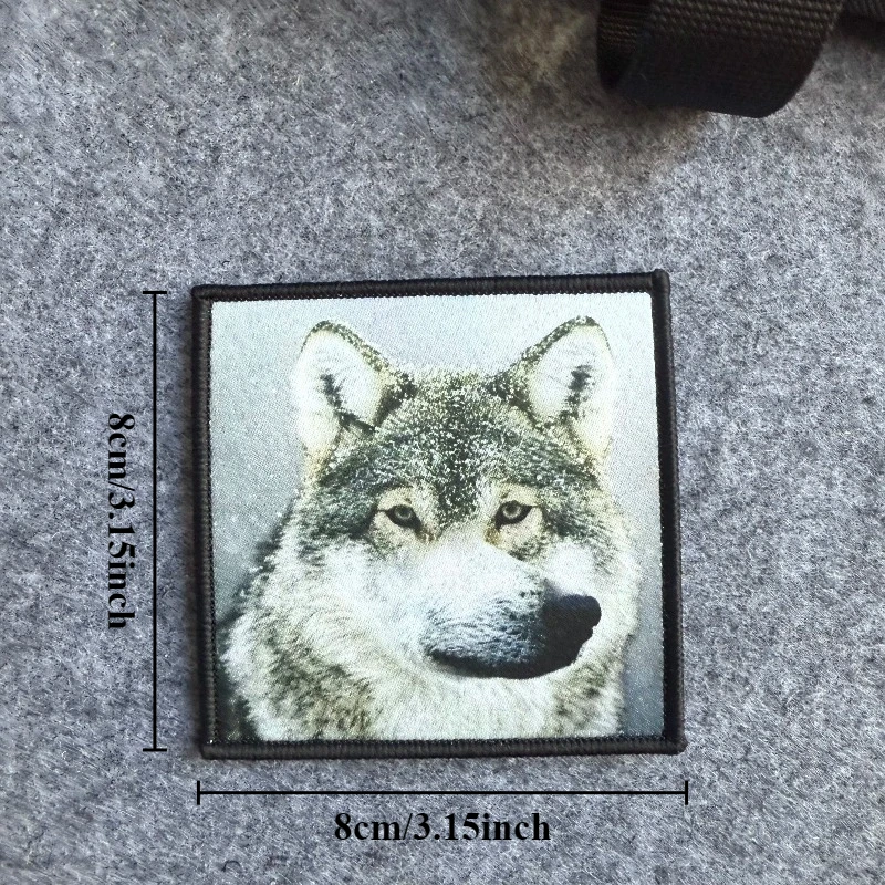 Parche táctico cabeza de lobo nieve, gancho y bucle MOLLE - imagen 5