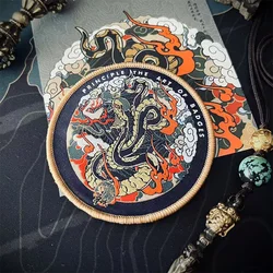 Parche bordado serpiente zodiacal - insignia tactica redonda de metal