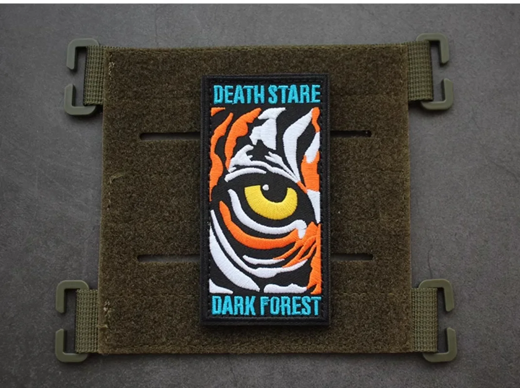 Accesorios para bolsa al aire libre, insignia de tigre completamente bordada, moral de tigre de bosque nocturno oscuro, parches creativos para chaqueta con gancho y bucle - imagen 5