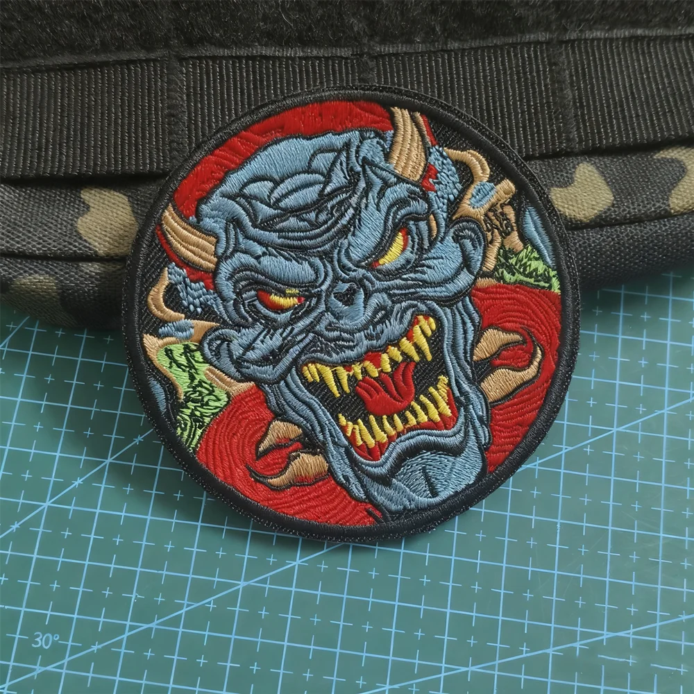 Parche bordado de fantasma azul, apliques de brazalete táctico para decoración de mochila de ropa - imagen 3