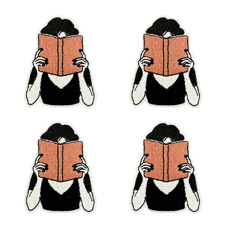 10 Uds. Venta al por mayor parche bordado de dibujos animados rosa DIY parche de decoración de amor del Día de San Valentín lindo oso hierro en parches para decoración de ropa - imagen 5