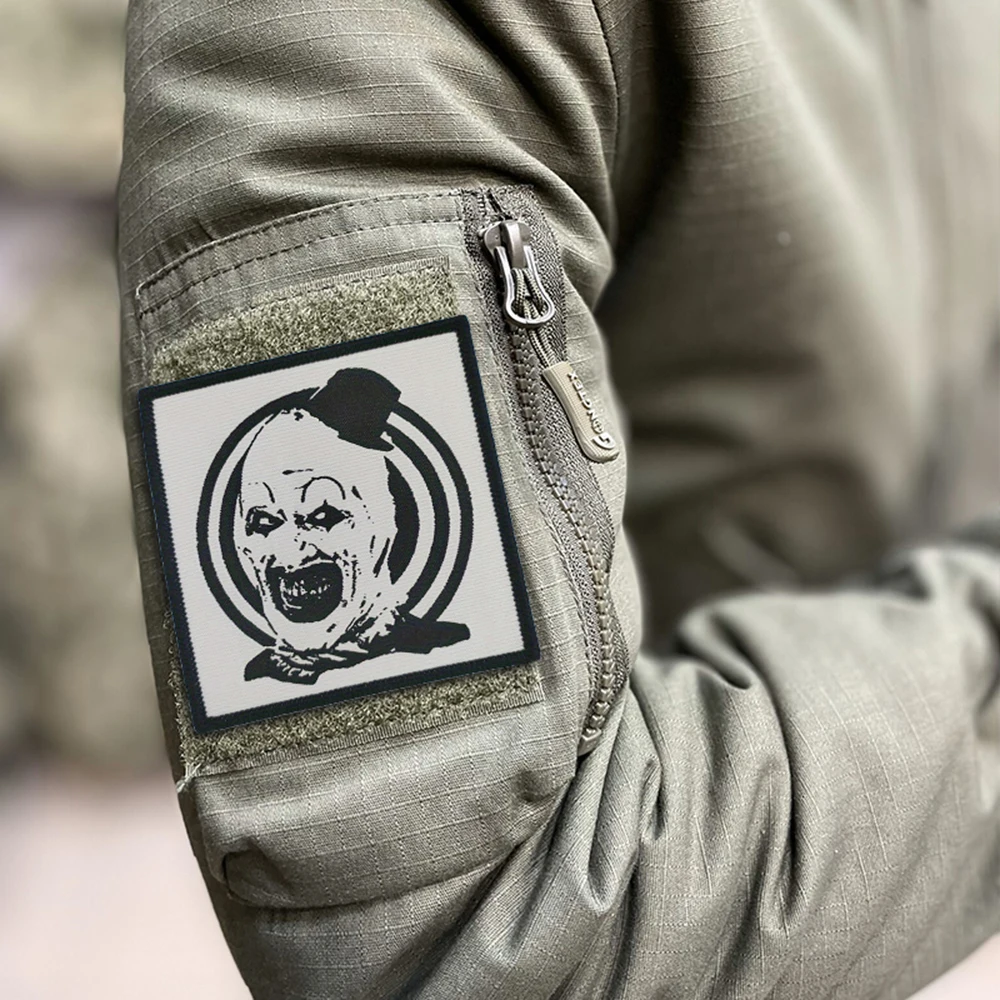 Parche táctico de moral de payaso de arte de Terror, parches de gancho y bucle, insignia militar, pegatinas para mochila, brazalete, aplique para casco