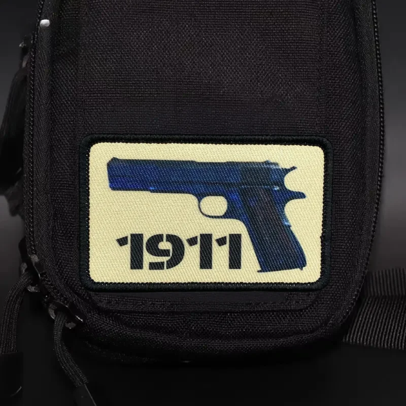 Parche de pistola 1911, insignia de moral táctica, estampado militar, gancho y bucle, mochila, ropa, accesorios decorativos, pegatina, brazalete