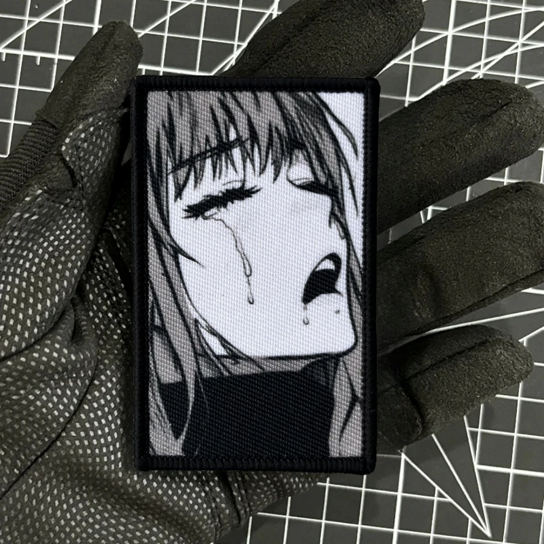 Insignia de moral de chica llorando, parche táctico, brazalete de Anime, estampado de parches de gancho y bucle para ropa, pegatina para mochila - imagen 5