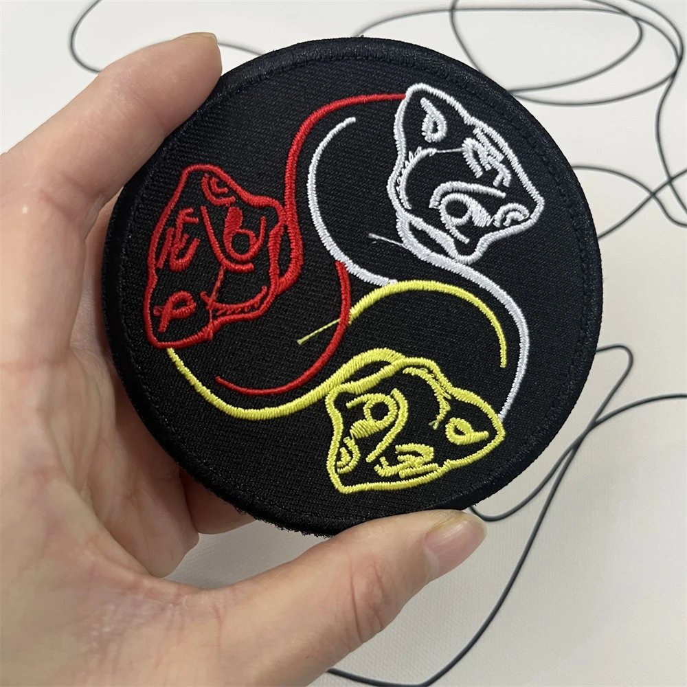 Insignia de moral táctica Chevron, parches bordados con gancho y bucle para ropa, brazalete del ejército militar, accesorios para mochila, pegatina - imagen 5