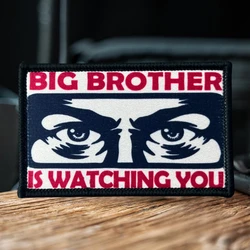 Parche grande BROTHER IS WATCHING YOU, insignia de moral táctica, pegatina para mochila del ejército militar, parches impresos con gancho para ropa