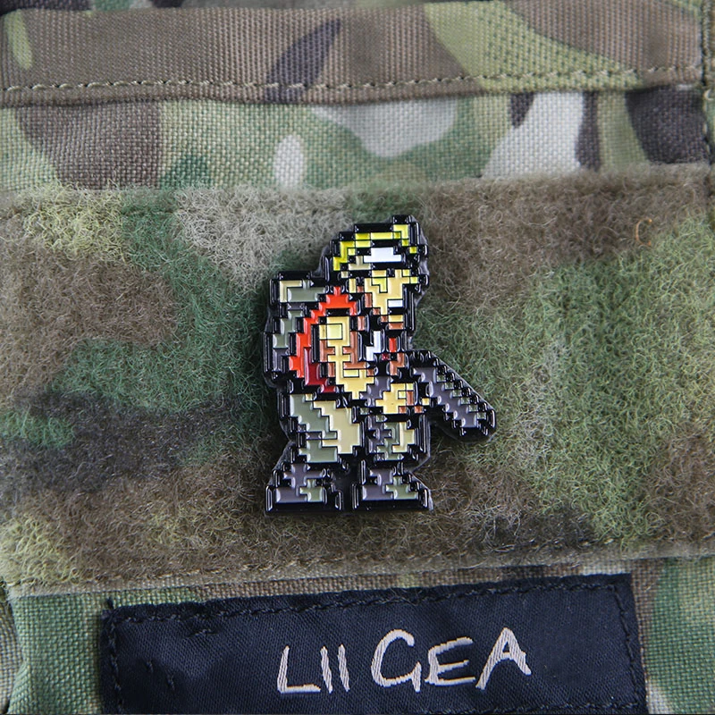 Gunfight Open Fire Arcade juego mosaico parches de Metal estilo píxel insignias tácticas DIY para mochila decoración de ropa con gancho - imagen 2