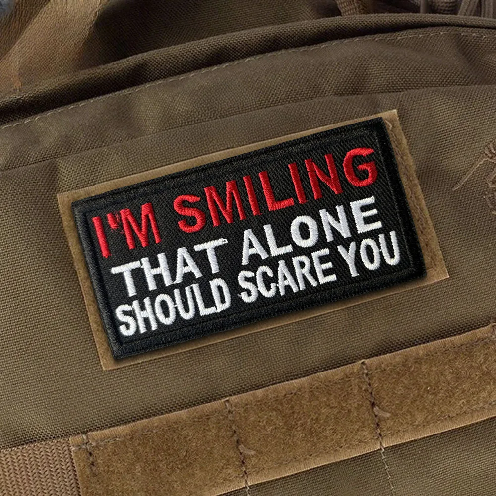 Parche táctico bordado meme morale sonriente con gancho y bucle - imagen 5