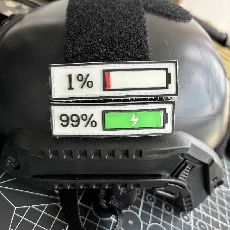 Parche táctico PVC 3D batería – Morale con velcro para mochila - imagen 5