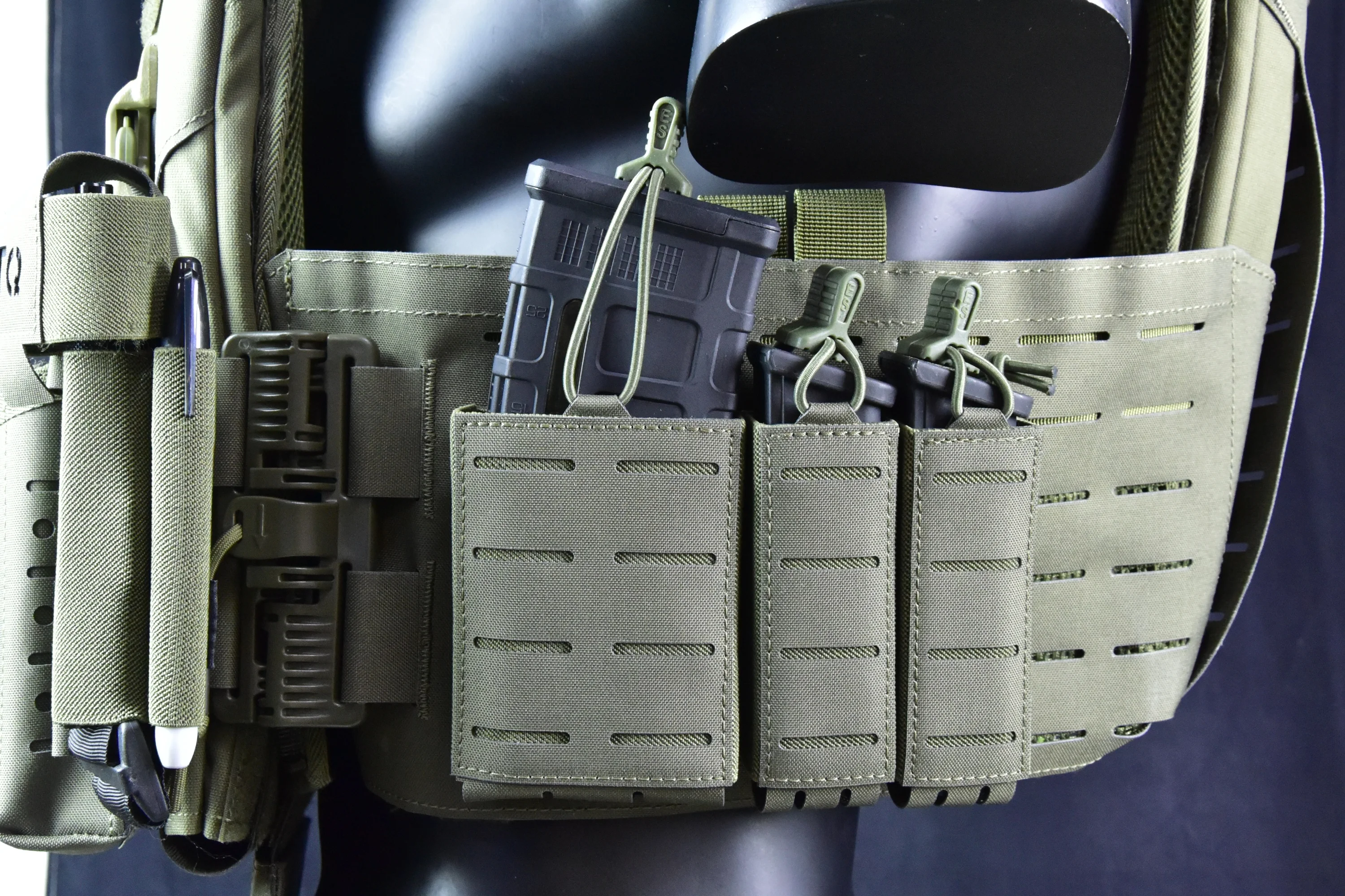 Bolsa táctica Triple Mag Carrier 9mm 5,56 Molle bolsa de herramientas de corte láser soporte de extracción rápida molle Universal - imagen 5