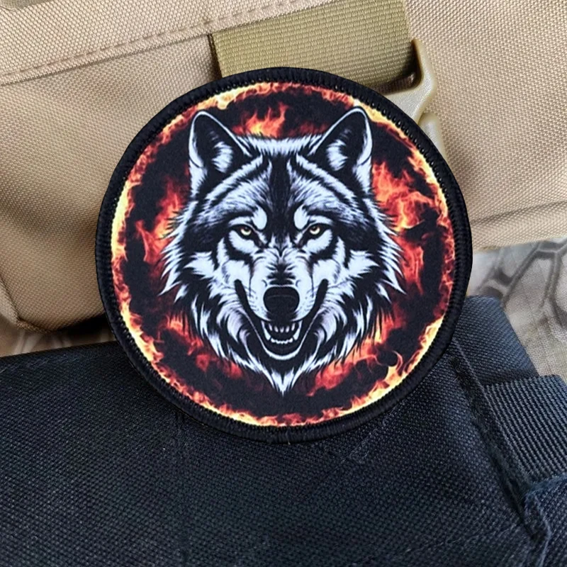 Parche táctico de lobo feroz, parches de gancho y bucle, brazalete, insignia de moral militar, mochila Chevron, pegatinas para chaleco - imagen 4