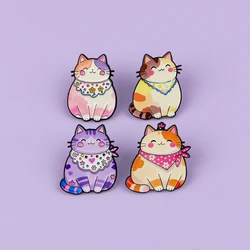 Pins esmaltados gato y capibara – Insignias para ropa