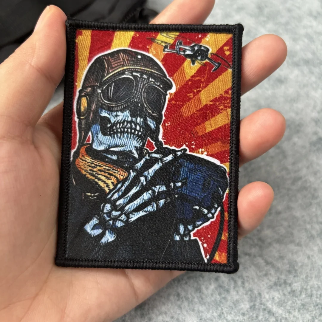 Banner de operador de Dron, parche táctico, esqueleto, piloto, arte impreso, parches de gancho y bucle, brazalete, insignia de moral militar, pegatina para mochila