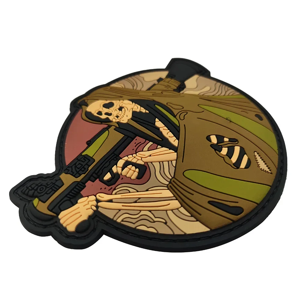 Bolsa de goma de PVC 3D de nuevo diseño, accesorio, insignia de agarre de Reaper, parche de mochila de moral militar con calavera de lanza de hueso para ropa - imagen 4