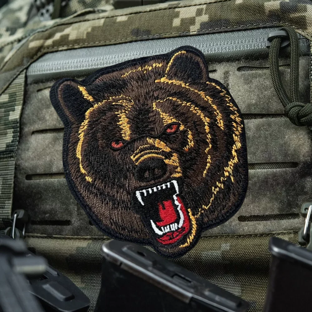 Parche táctico de oso pardo, parche de gancho y bucle bordado divertido, insignia de moral del ejército militar, pegatinas decorativas para mochila - imagen 5