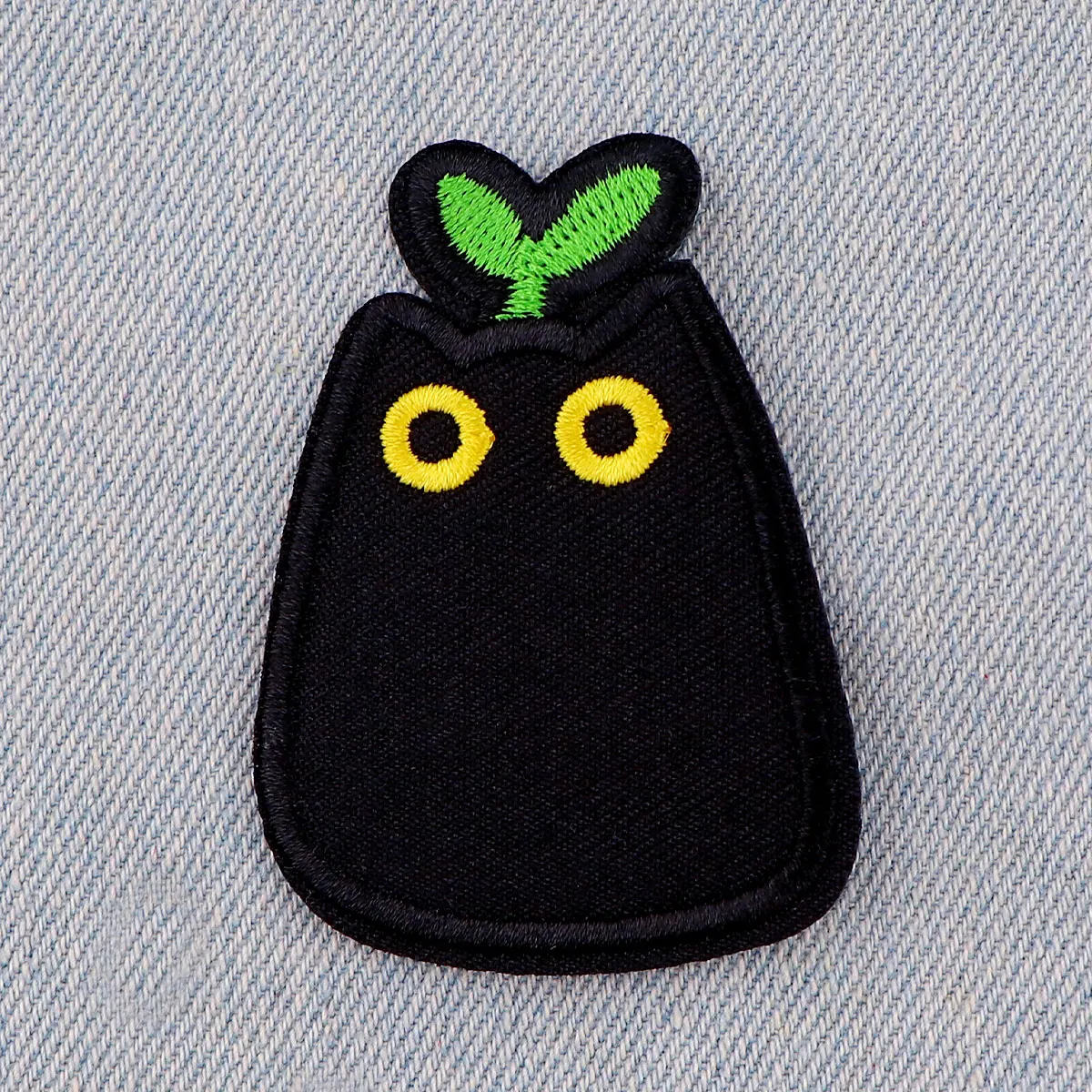 Parche de gato negro de dibujos animados, parches bordados de animales para ropa, parches de planchado DIY para ropa, pegatinas de plantas - imagen 2