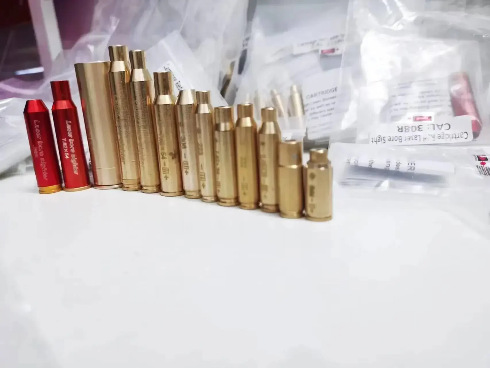 Mira láser táctica de orificio rojo, Boresighter 12GA 20GA 5,45 × 39 7,62 × 54, 7,62 × 39, 308, 9mm, Rifle de entrenamiento láser, tapas a presión para caza - imagen 4