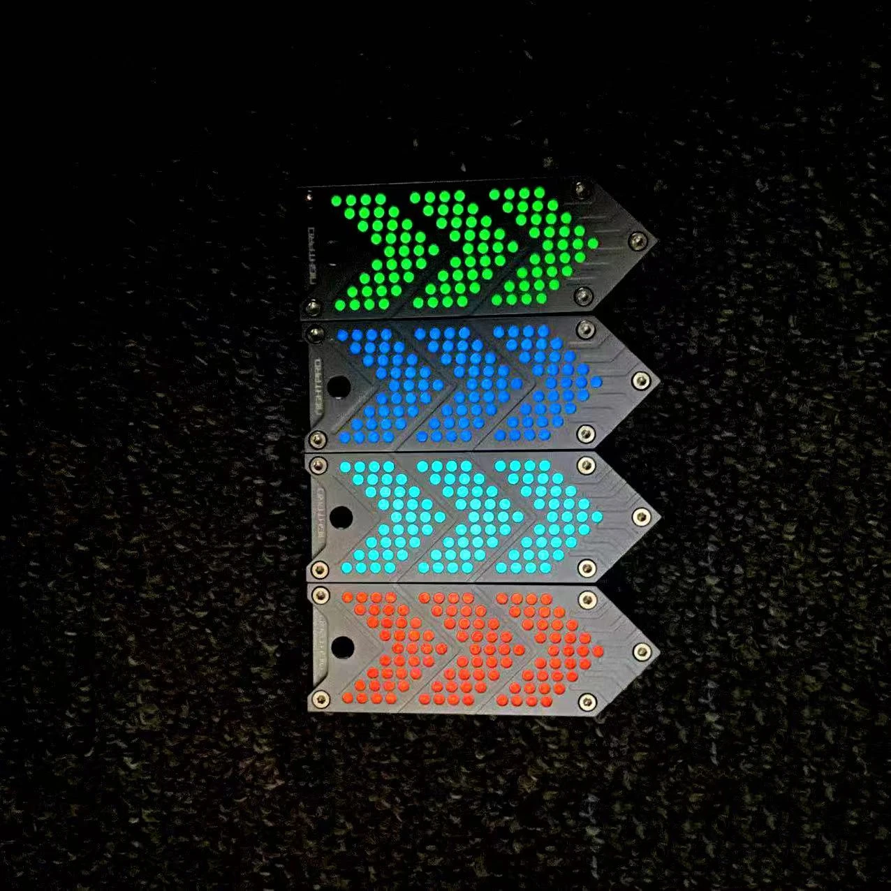 Parche luminoso de punta de flecha 'Magic Box', aleación de aluminio, colgante calado CNC, combinación táctica DIY, decoración para mochila de ropa - imagen 2