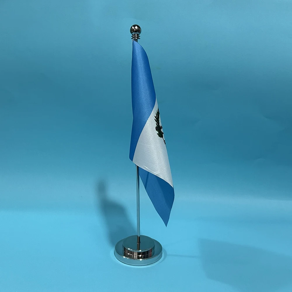 Bandera Guatemala SKY – Poliéster resistente para exterior