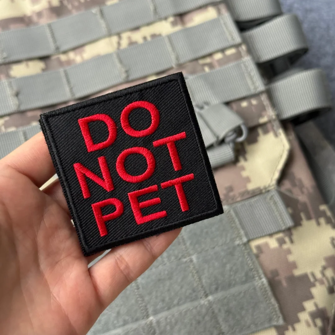Parche táctico bordado con velcro para casco militar No acariciar - imagen 4