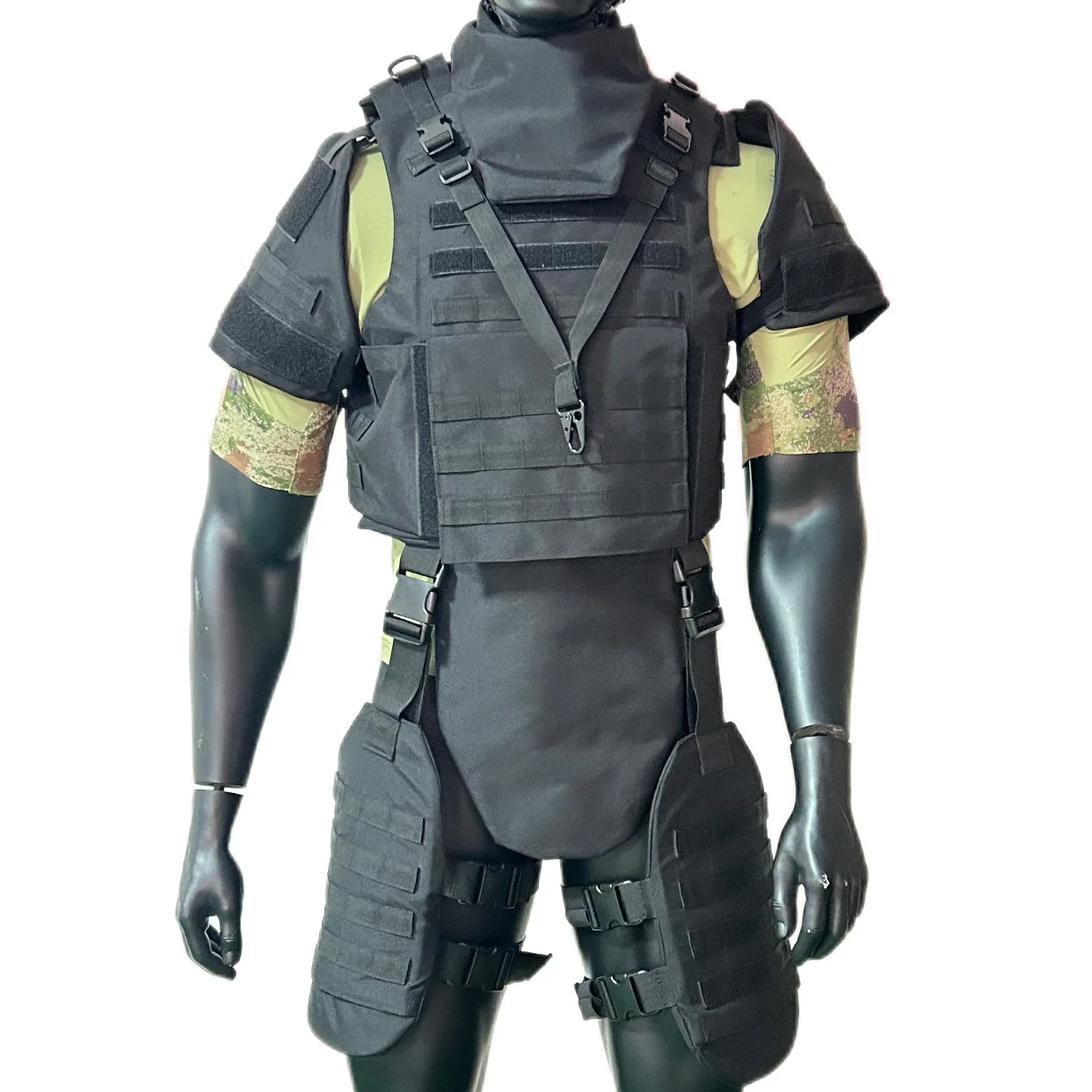 Cubierta de pierna táctica para exteriores con tablero enchufable EVA incorporado de 10mm protección de absorción de impacto bolsa colgante para piernas - imagen 3