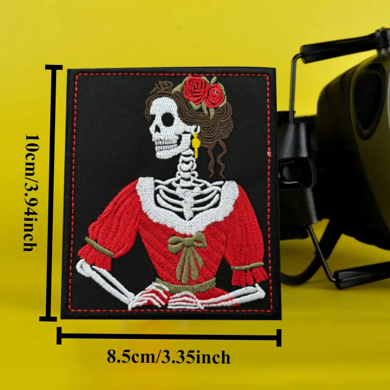Parche de insignia de moral táctica de chica calavera, parches bordados de gancho y bucle, brazalete militar, ropa, pegatinas para mochila - imagen 3