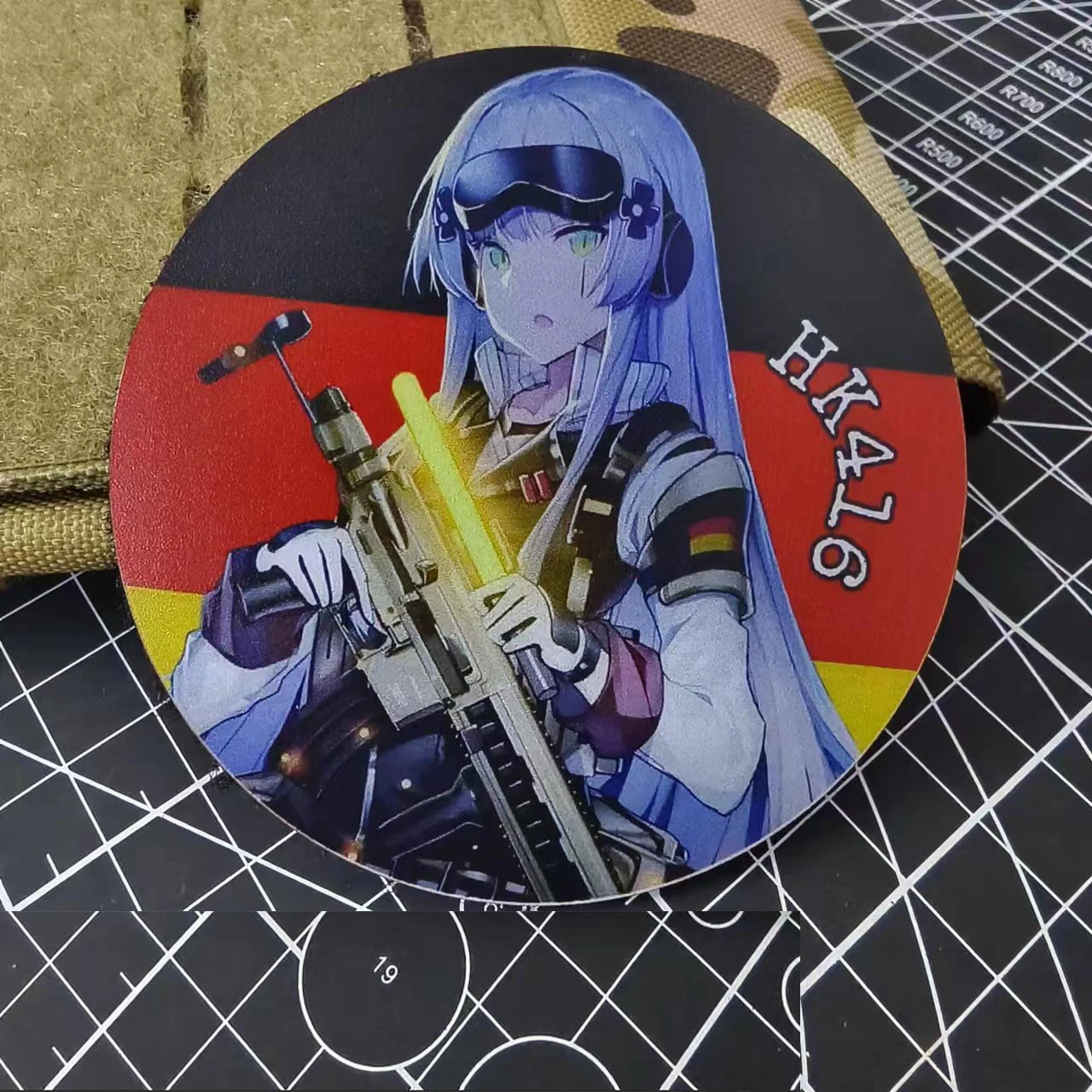 Parche bidimensional HK416 de primera línea para niñas, 404 sin encontrado, pistola táctica con estampado, brazalete de PVC para niñas, mochila para ropa al aire libre - imagen 3