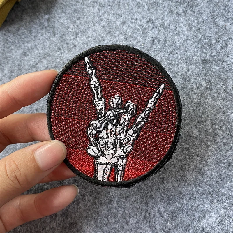 Parches bordados de dedo de Calavera, insignia de moral de táctica militar, brazalete, gancho y lazo, ropa, mochila, pegatinas decorativas - imagen 2