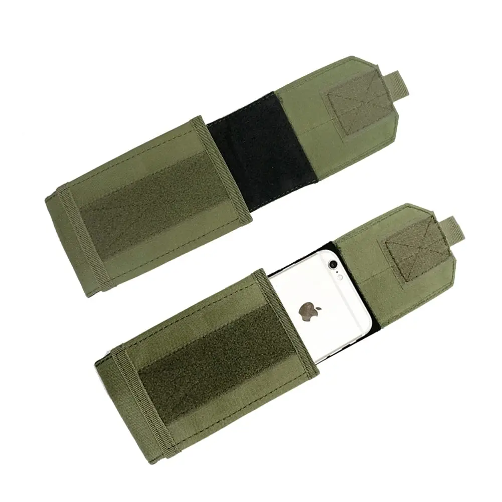 Bolsa CLUSGO montada en chaleco táctico