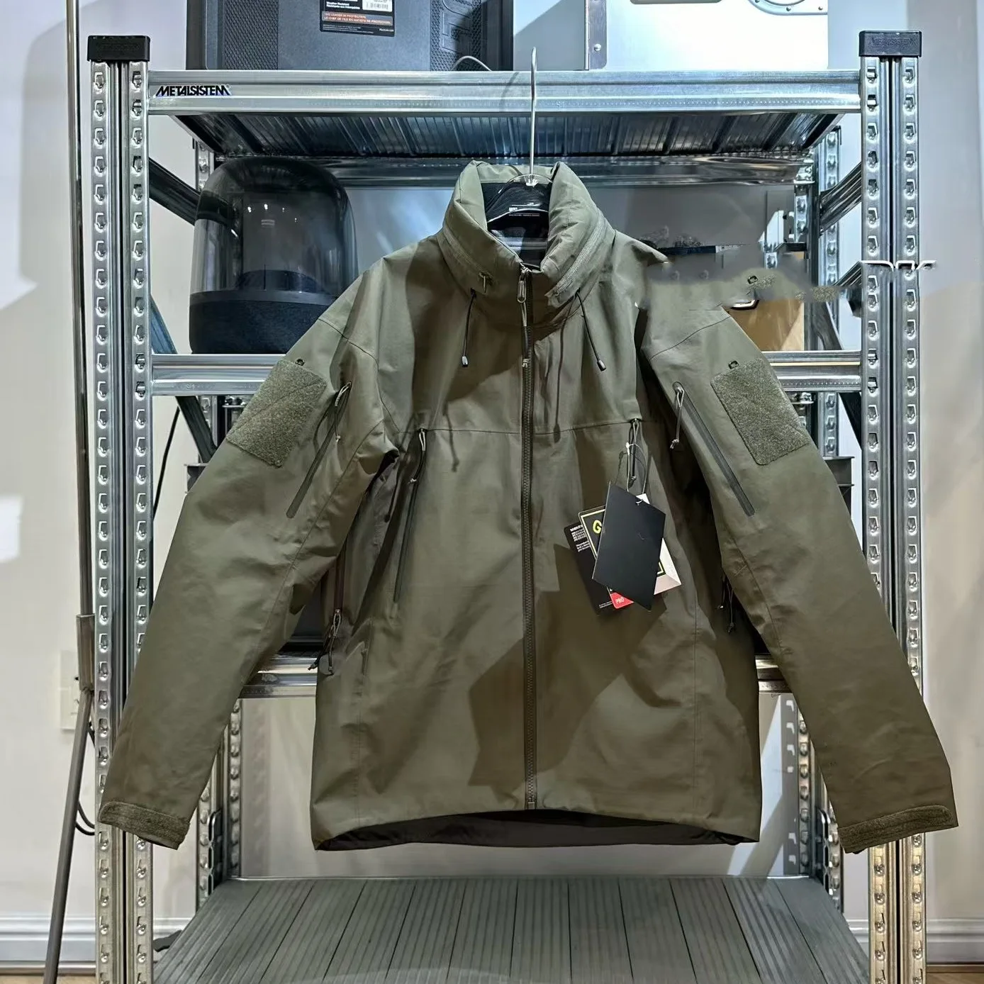 Traje de asalto individual Nylon 66 Stormsuit hombres mujeres Casual al aire libre impermeable cinta laminada sellado caza Trekking chaqueta - imagen 2