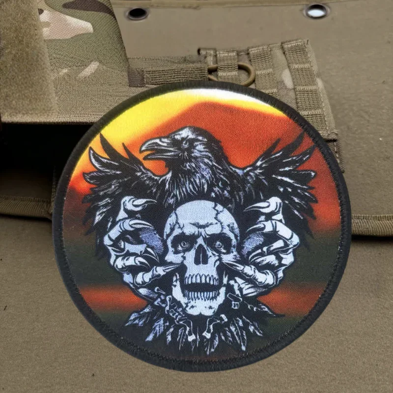 Parche con estampado de calavera de cuervo, parches militares de gancho y bucle para ropa, insignia de moral táctica, mochila, pegatinas decorativas, brazalete - imagen 4