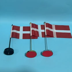 BANDERA DE SKY Bandera de Dinamarca para escritorio en poliéster