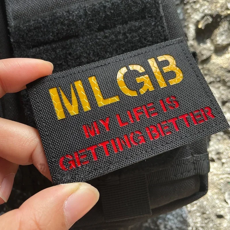 Pegatinas tácticas de mochila con citas inspiradoras, insignia de moral reflectante, Parche de gancho y bucle, grabado de MY LIFE IS GETTING BETTER - imagen 2