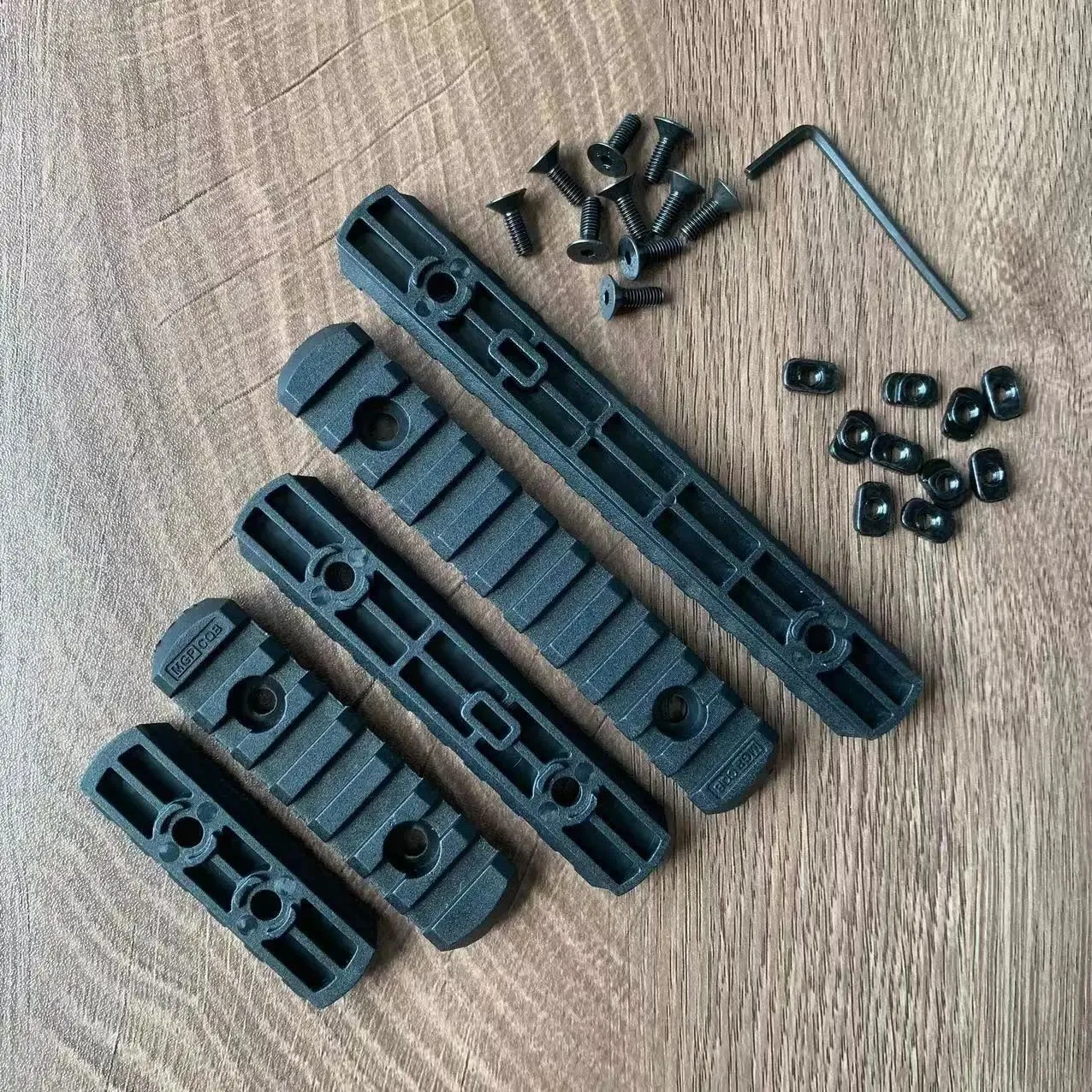 Carril guía de nailon Element MLOK con tiras de madera en forma de pez, riel guía metálico ajustable de 20 mm con diseño de espina de pescado. - imagen 4