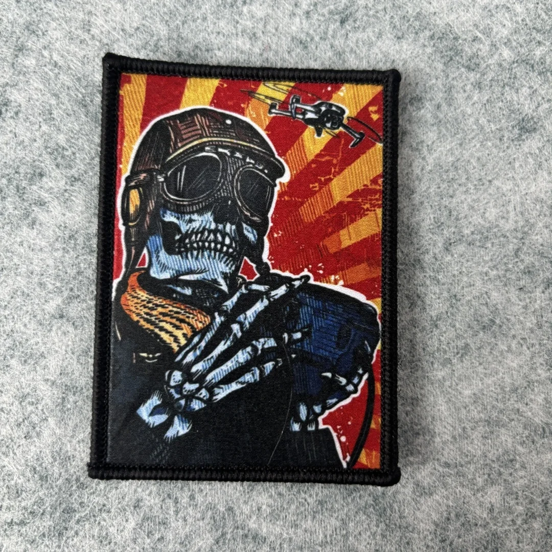 Banner de operador de Dron, parche táctico, esqueleto, piloto, arte impreso, parches de gancho y bucle, brazalete, insignia de moral militar, pegatina para mochila - imagen 5